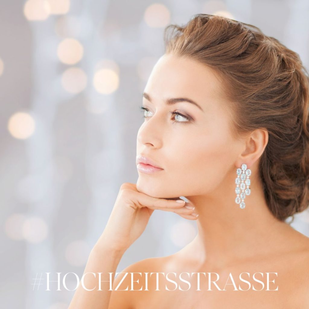 Das Makeup und Hairstyling sollte passend zu Deinem Brautkleid oder Brautlook sein.